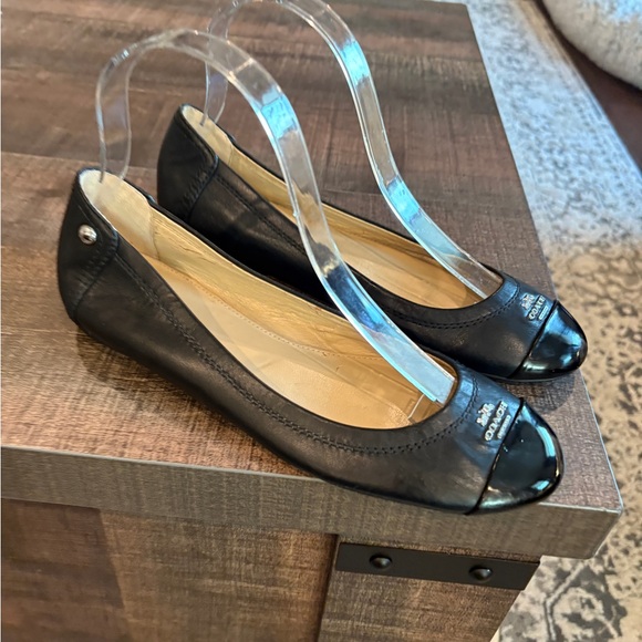 Coach Chelsea Slip On Black Leather 6 1/2 Toe is Patent Leather - Picture 1 of 6